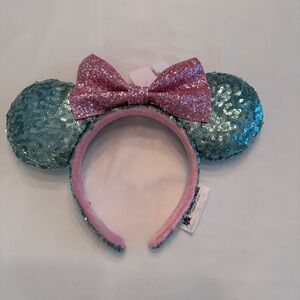 NWT Teal /Mint Sequin Disney Parks Minnie Mouse Ears Headband with Pink Bow